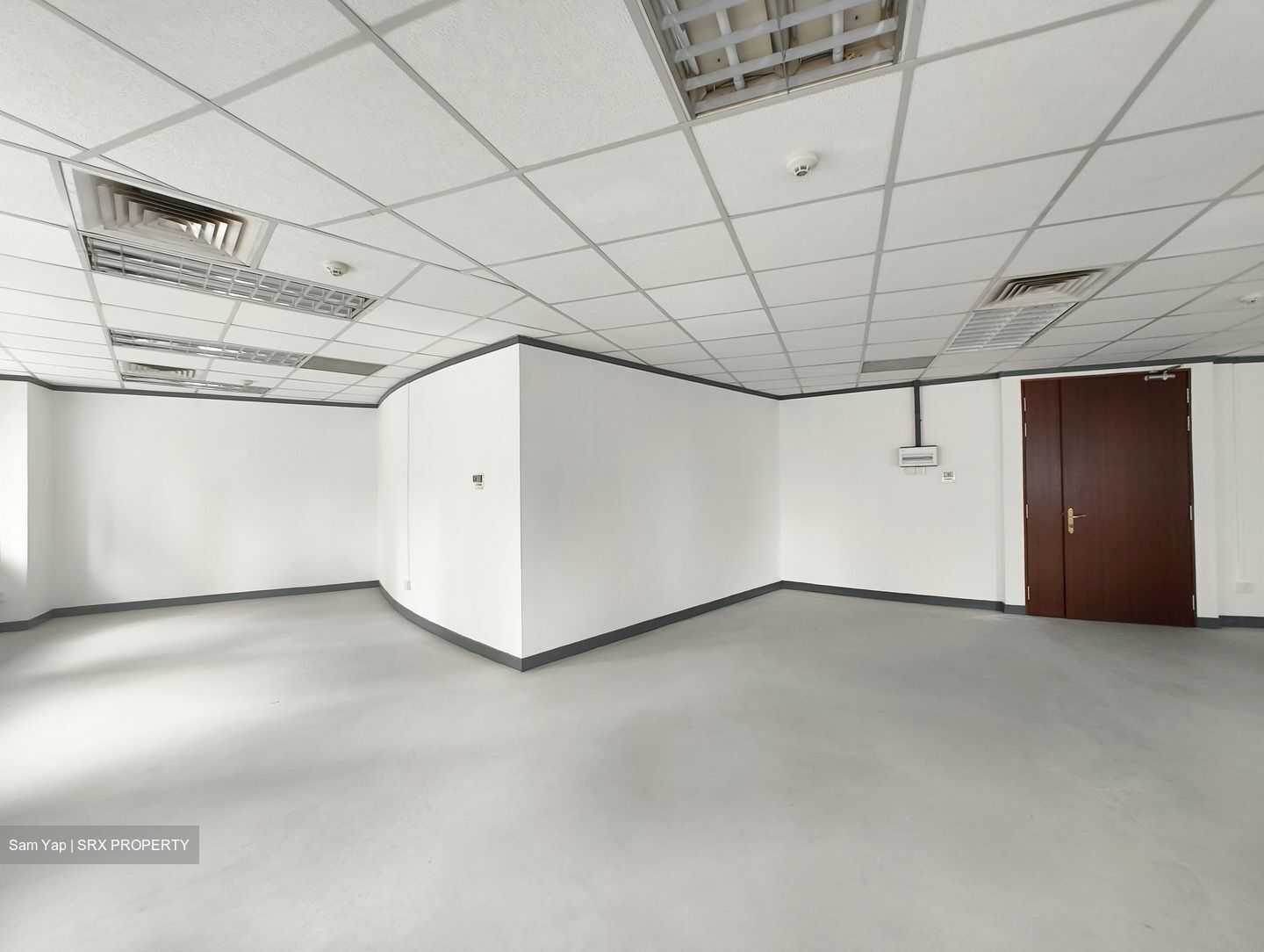Goldhill Plaza (D11), Office #447905671